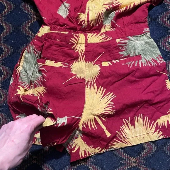 Free People Romper - button down collared shirt , short sleeves. size S - Picture 5 of 6